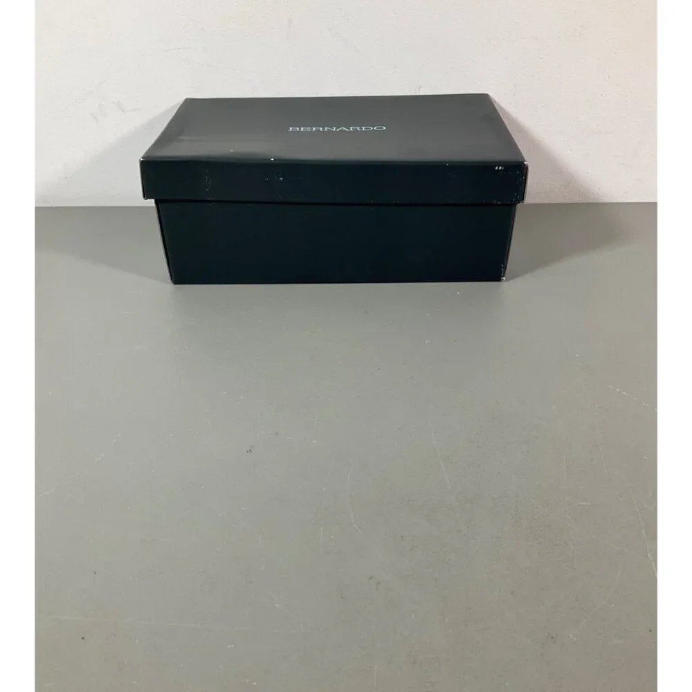 Bernardo Mirabeau Women's Leather Sandals - Brown, Size 9, Floral Embellishment - Picture 2 of 12